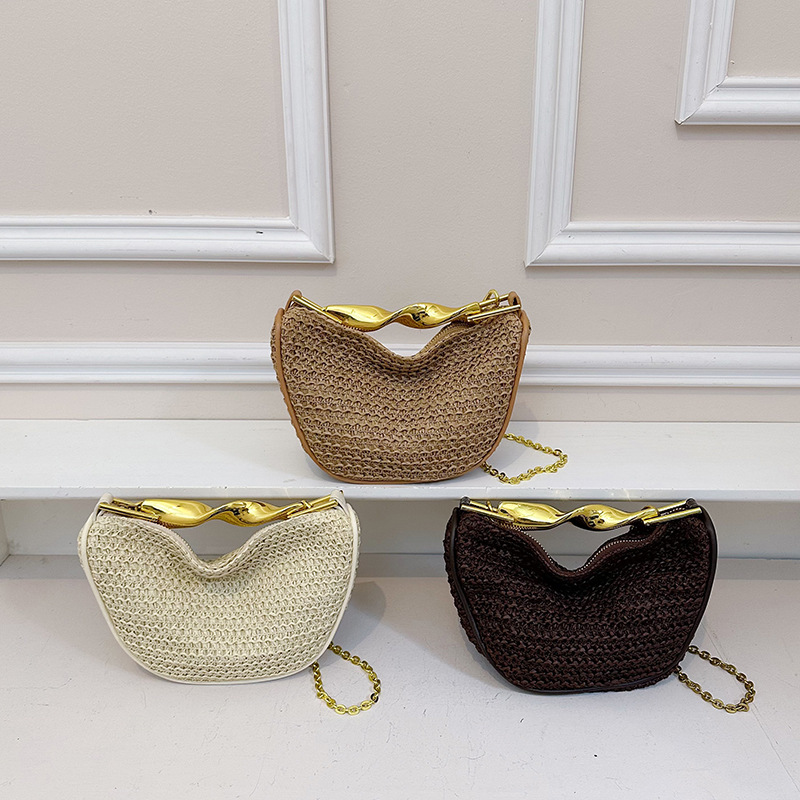 Interior Design Elegant - Women's Vacation Style Woven Crossbody Bag
