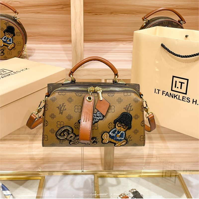 Interior Design Elegant - Light luxury brand women's handbag 2025