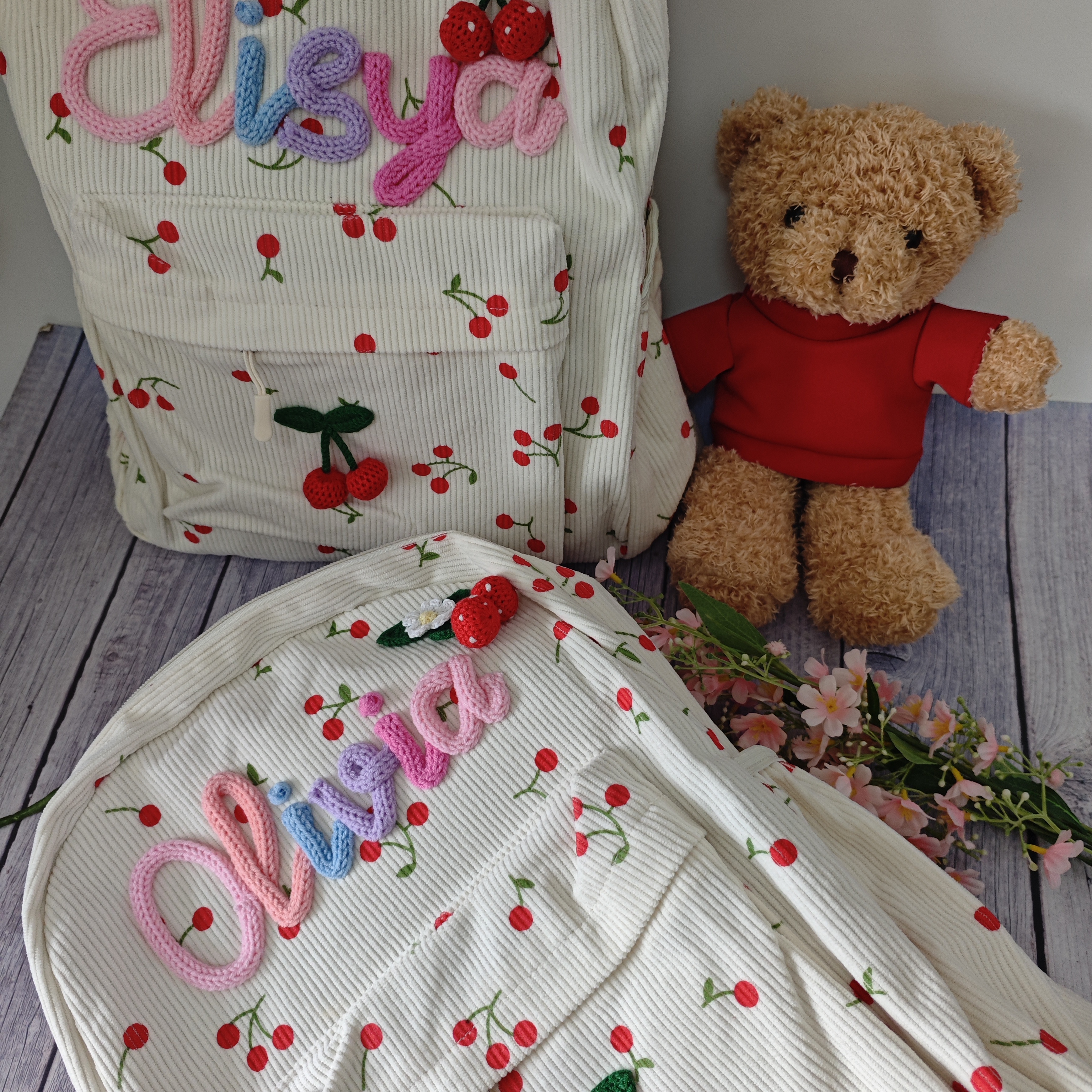 Personalized Cherry Backpacks  – Interior Design Name Bewertung und Preis