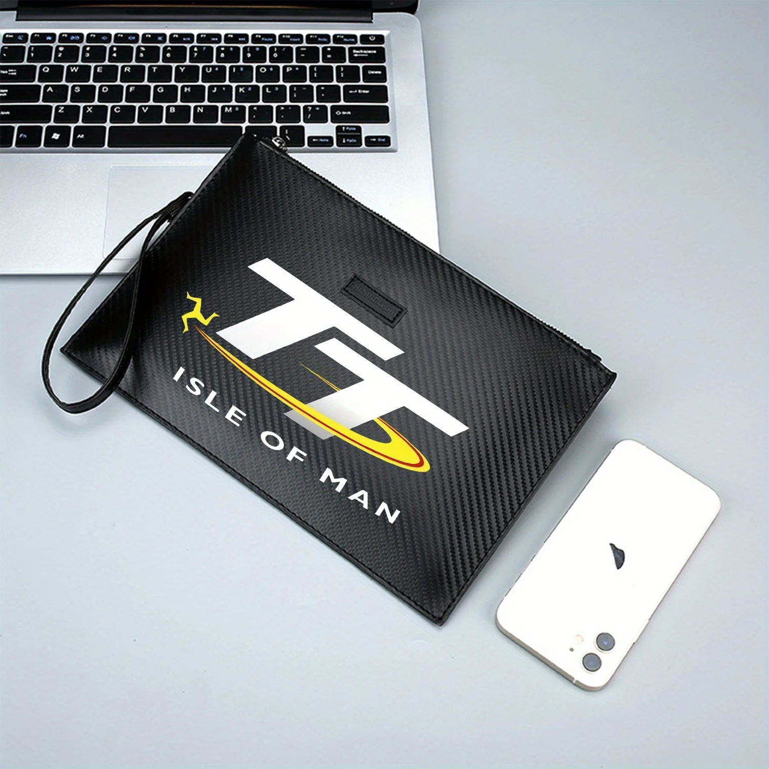 TT emblem with yellow design a – Interior Design Name Bewertung und Preis