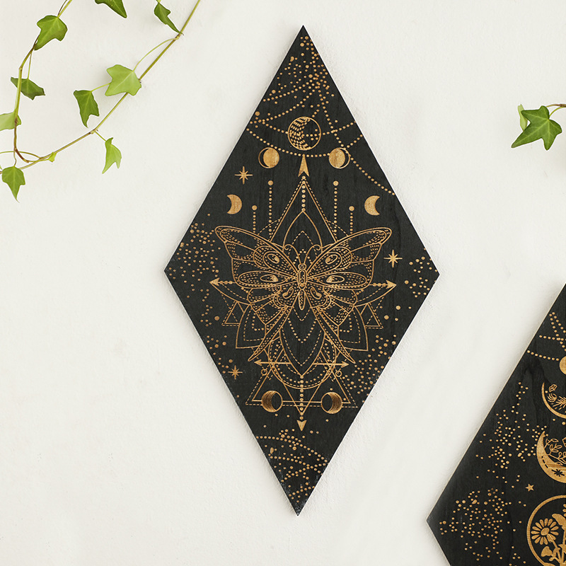 Geometric Carved Wooden Triang – Geometric Shelf Triangle Bewertung und Preis
